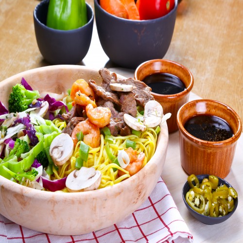 بيف شرمبي نودلز بيف شرمبي نودلز