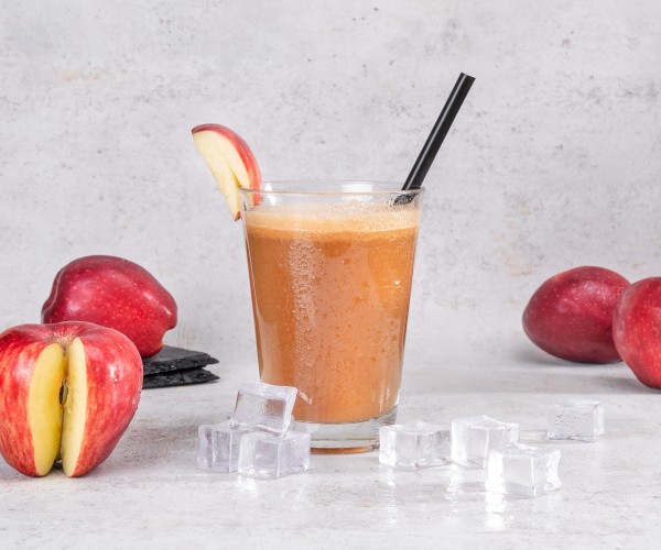 عصير تفاح احمر (كبير) عصير تفاح احمر (كبير)