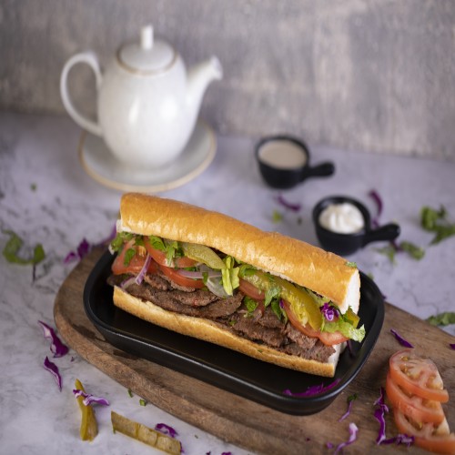 شاورما لحم خبز فرنسي شاورما لحم خبز فرنسي