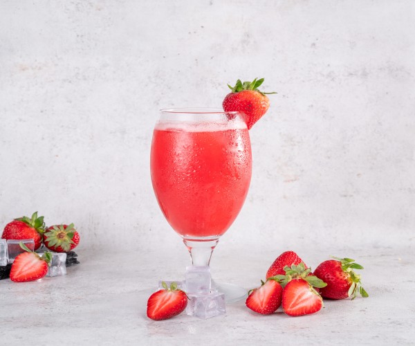 عصير فراولة (صغير) عصير فراولة (صغير)