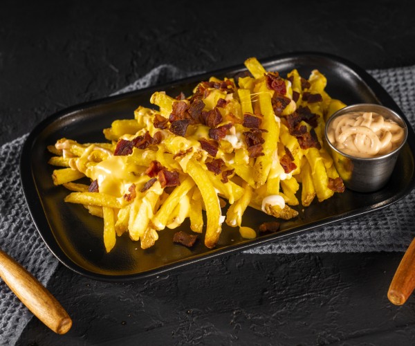 بطاطا بالجبن واللحم المقدد بطاطا بالجبن واللحم المقدد